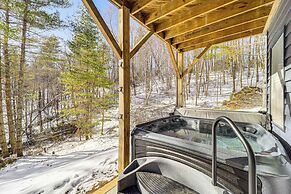 Boone Hideaway w/ Deck, Grill & Forest Views!