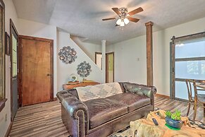 Boone Hideaway w/ Deck, Grill & Forest Views!