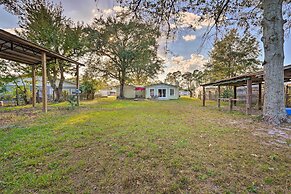 Port St Joe Getaway w/ Large Yard & Fire Pit!