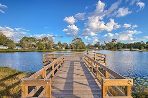 Port St Joe Getaway w/ Large Yard & Fire Pit!