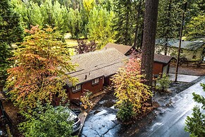 Furnished Deck & Nat'l Forest Views: Arnold Cabin