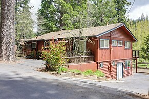 Furnished Deck & Nat'l Forest Views: Arnold Cabin