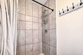 Cozy Sault St Marie Apartment - Walk to River