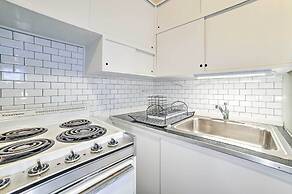 Cozy Sault St Marie Apartment - Walk to River