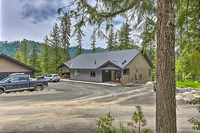 Elegant Priest Lake Townhome ~ 1 Mi From Lake