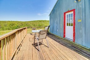 Secluded Everton Retreat w/ Ozark Mountain Views!