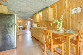 Secluded Everton Retreat w/ Ozark Mountain Views!