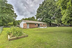 Charming Sanford Hideaway Home w/ Large Yard