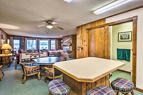 Rustic-chic Lake Glen Studio: 4 Mi to Beach!