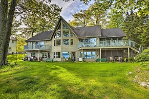 Rustic-chic Lake Glen Studio: 4 Mi to Beach!