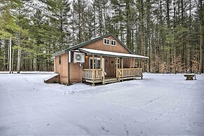 Pet-friendly Brantingham Cabin by ATV Trails
