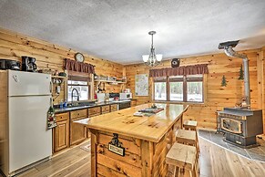 Pet-friendly Brantingham Cabin by ATV Trails