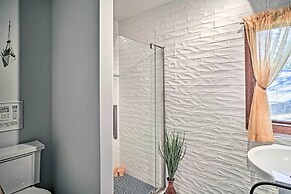 Ten Mile Home on Watts Bar Lake w/ 2 Docks!