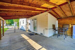 Pet-friendly Clarksville Home w/ Central A/C