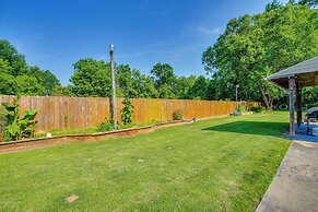 Pet-friendly Clarksville Home w/ Central A/C