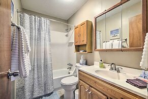 Pet-friendly Clarksville Home w/ Central A/C