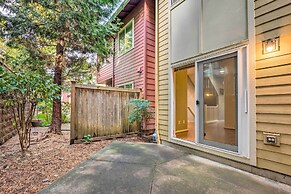 Quaint Issaquah Home - Walk to Shops & Dining