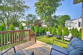 Cape May Quad w/ Grill - 7 Blocks to Beach!