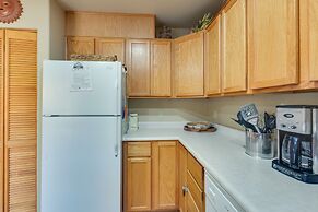 Stunning Red River Retreat Next to Ski Lift!