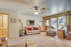 Stunning Red River Retreat Next to Ski Lift!