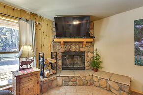 Stunning Red River Retreat Next to Ski Lift!