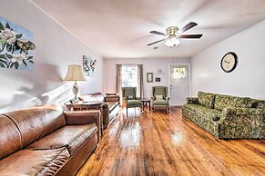 Yard w/ BBQ Pit: Getaway Near Dtwn Temple!