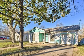 Yard w/ BBQ Pit: Getaway Near Dtwn Temple!