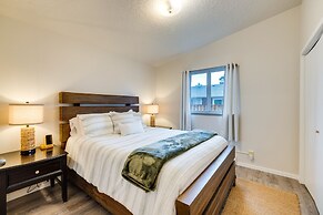 Walk to Seaside Beach: Vacation Rental Cottage!