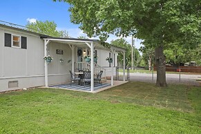 Boat & Fish on Lewisville Lake: Pet-friendly Haven