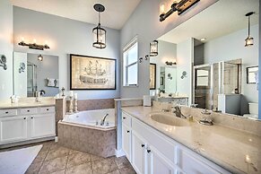 7 Mi to Disney: Reunion Resort Oasis w/ Pool