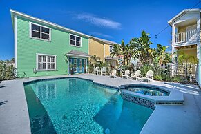 7 Mi to Disney: Reunion Resort Oasis w/ Pool