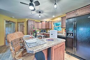 Franklin Cabin Surrounded by Smoky Mountains!