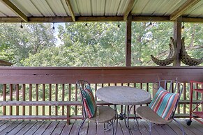 Riverfront Townsend Apt - 18 Miles to Pigeon Forge