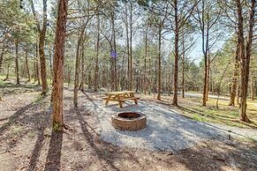 Dreamy Lead Hill Cottage w/ Fire Pit & Hammock!