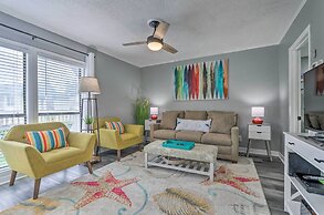 Cozy Destin Condo w/ Amenities + Private Beach!