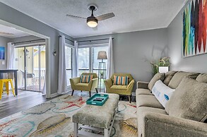 Cozy Destin Condo w/ Amenities + Private Beach!