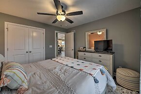 Cozy Murray Retreat Near MSU & Local Eateries