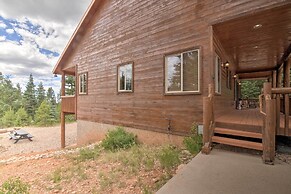 Duck Creek Village Chalet w/ Fire Pit & Decks