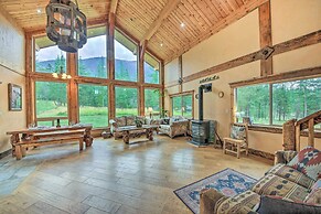 Pet-friendly Eureka Getaway w/ Mountain Views