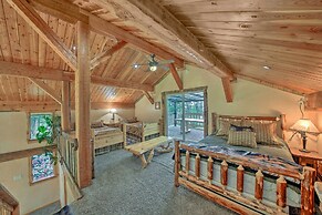 Pet-friendly Eureka Getaway w/ Mountain Views