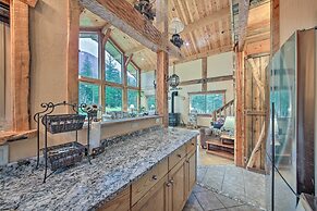 Pet-friendly Eureka Getaway w/ Mountain Views