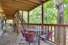 Riverfront Couple's Retreat in Smoky Mountains!