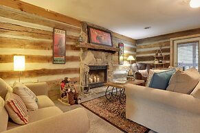 Riverfront Couple's Retreat in Smoky Mountains!