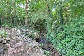 Riverfront Couple's Retreat in Smoky Mountains!