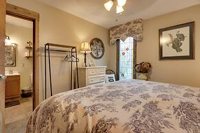 Riverfront Couple's Retreat in Smoky Mountains!