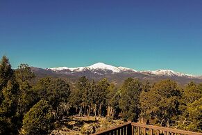Large Ruidoso Home w/ Stunning Views & Hot Tub!