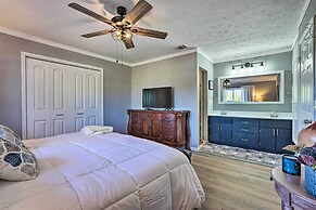 Southport Getaway w/ Private Pool ~ 15 Mi to Pcb!