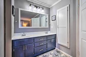 Southport Getaway w/ Private Pool ~ 15 Mi to Pcb!