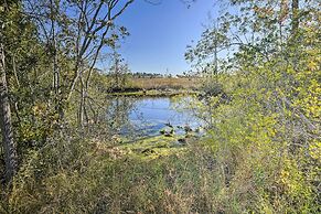 Southport Getaway w/ Private Pool ~ 15 Mi to Pcb!