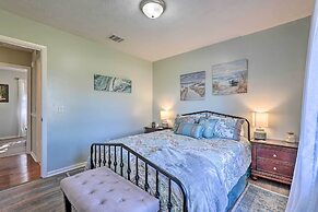 Southport Getaway w/ Private Pool ~ 15 Mi to Pcb!